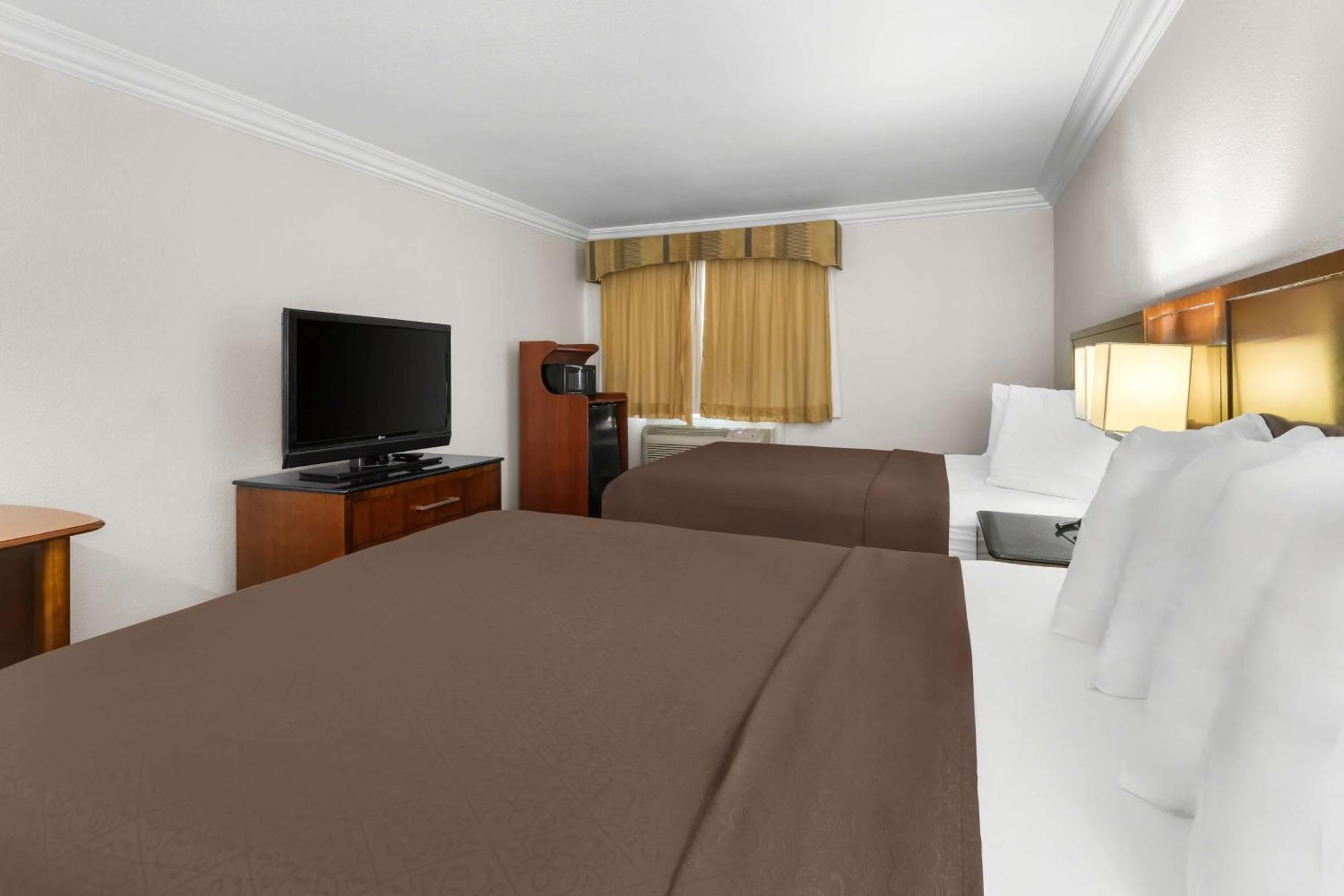 Surestay Plus By Best Western Fort Worth Benbrook Εξωτερικό φωτογραφία