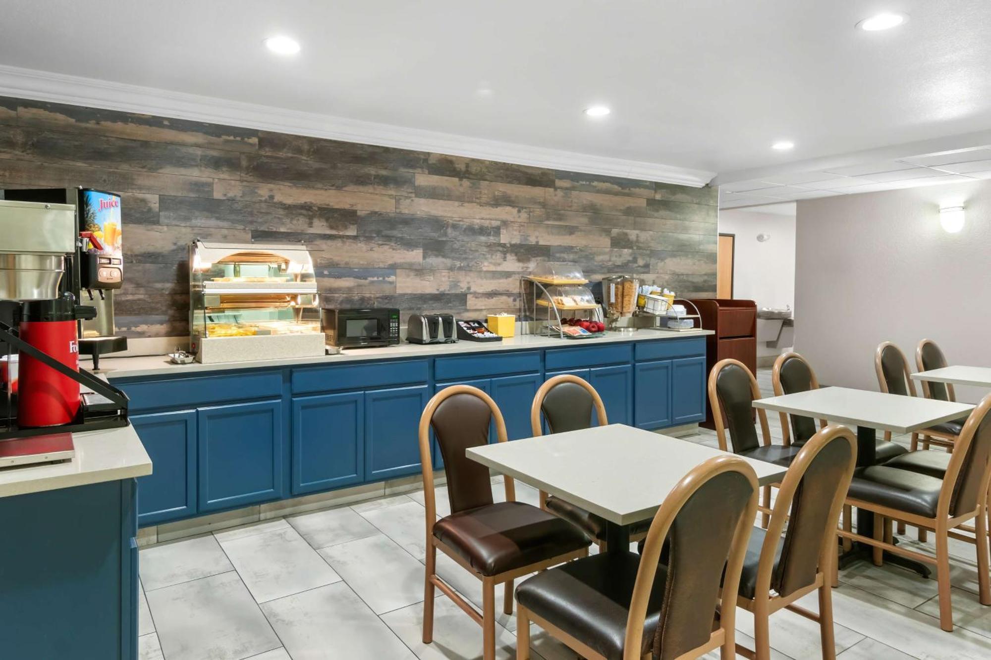 Surestay Plus By Best Western Fort Worth Benbrook Εξωτερικό φωτογραφία