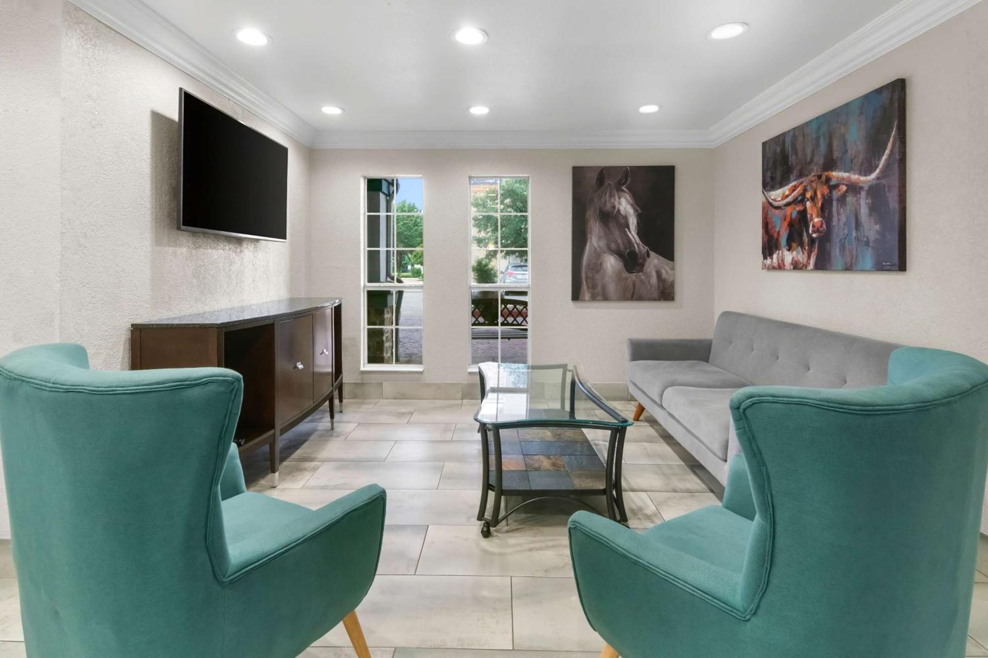 Surestay Plus By Best Western Fort Worth Benbrook Εξωτερικό φωτογραφία